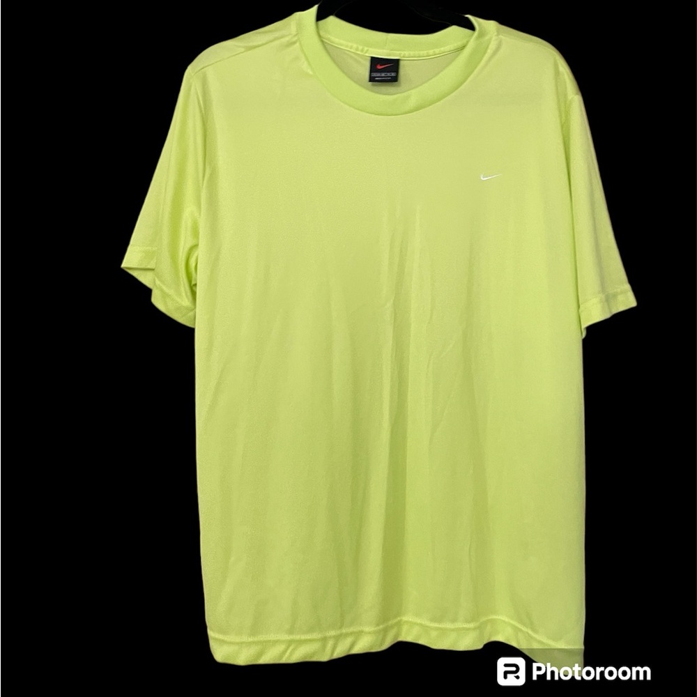 Nike Youth XL (16-18) shirt sleeve shirt